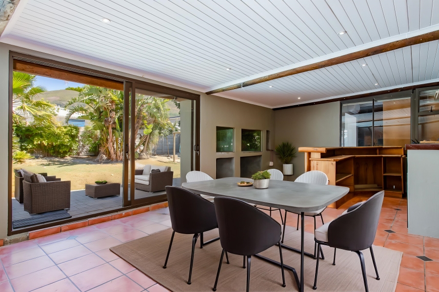 3 Bedroom Property for Sale in Vrykyk Western Cape